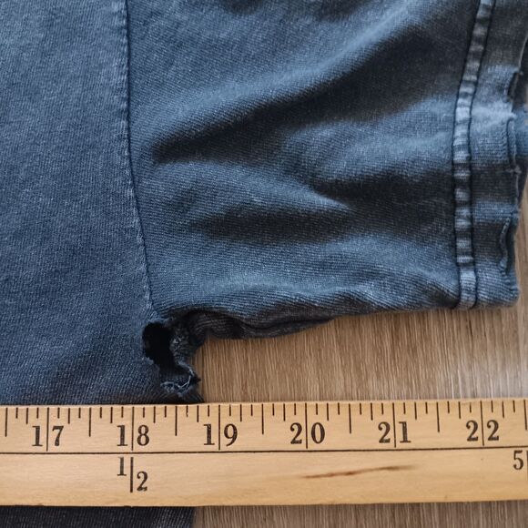 Thrashed Guns & Roses Rock Band TShirt  Adult Small Grey Sunfaded Stained Holes - Picture 8 of 9